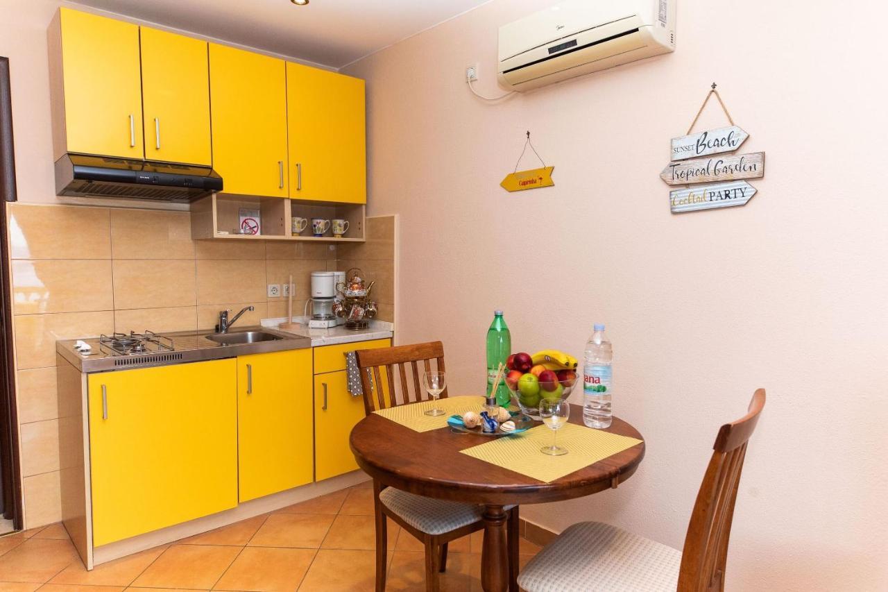 Apartments Artan Crikvenica Exterior photo